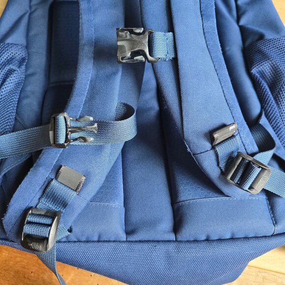 The North Face Jester Everyday Laptop Backpack - Picture 5 of 14